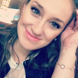 Meet your Posher, Cassandra